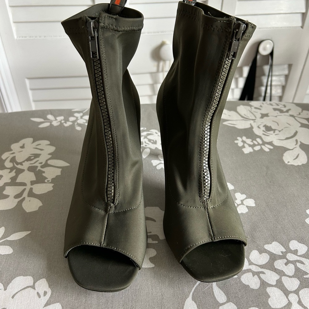Forever 21 Green Ankle Booties with Peep-Toe and Zipper
